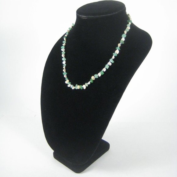 Seashell Jade Stone Chip Necklace 21 In Strand Beaded Shell Beach Sea Ocean - Picture 5 of 7